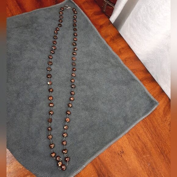 Elegant Brown Freshwater Pearl Necklace - Picture 4 of 8